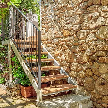 Bilo Oltremare * San Teodoro (Sardinia)